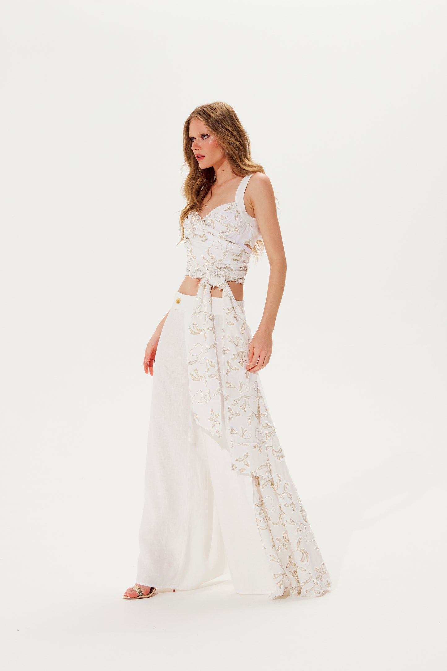 Blusa Marie Dourada