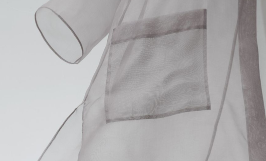 SEE THROUGH: transparência como detalhe-chave do look